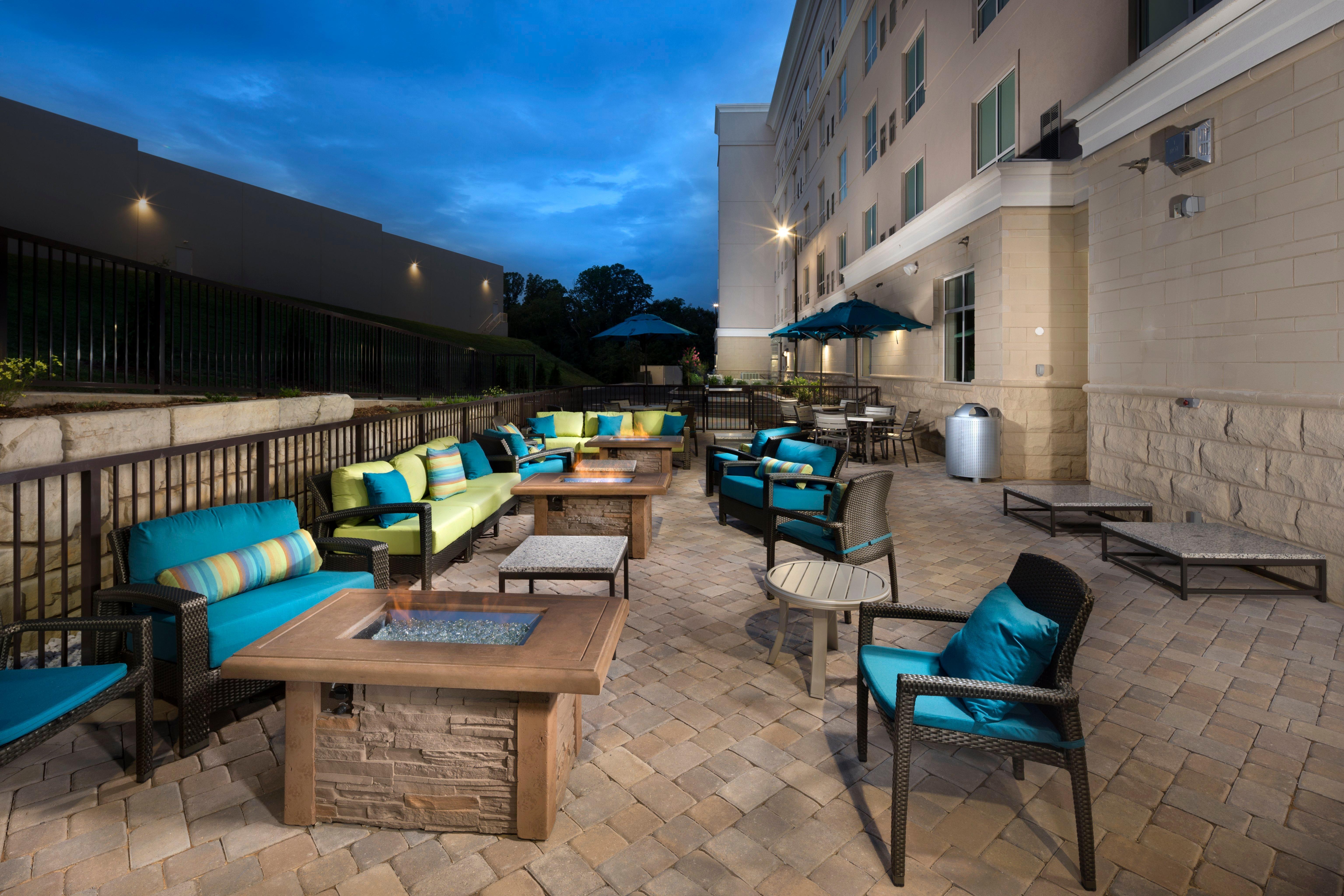 Holiday Inn & Suites Arden - Asheville Airport By Ihg Exterior foto